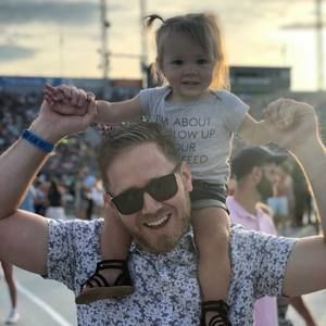 Meet your Posher, Wes